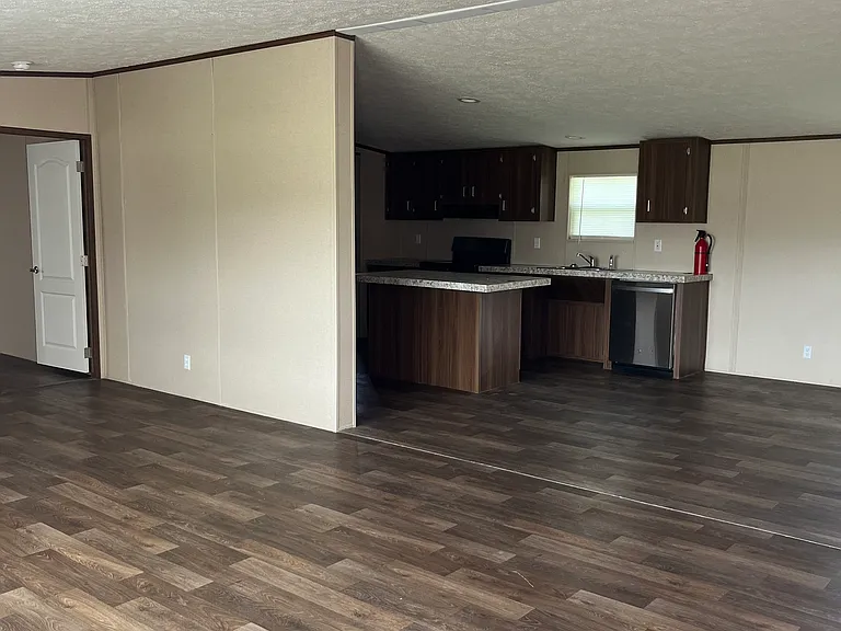 553 Providence Church Rd — Photo 17