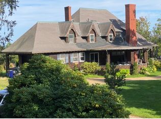 58 Mountain Rd, Princeton, MA 01541