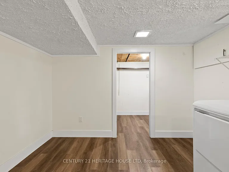 57 Vanbuskirk Dr — Photo 26
