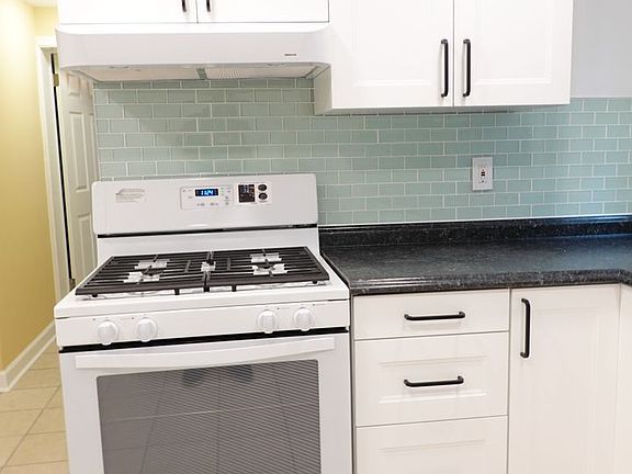 5th image of 8413 Flower Ave APT 5