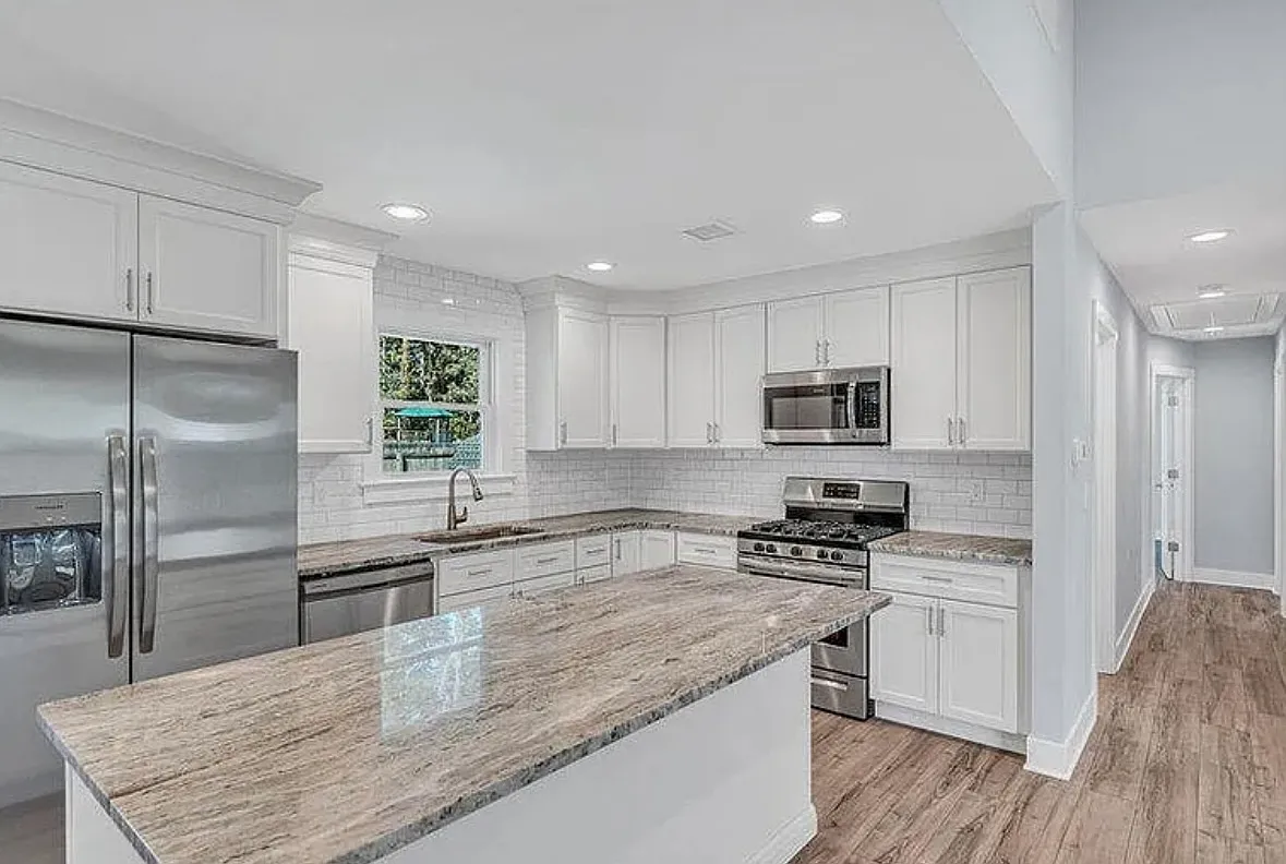 3 bed, 1552 sqft, $3,550 — Photo 3