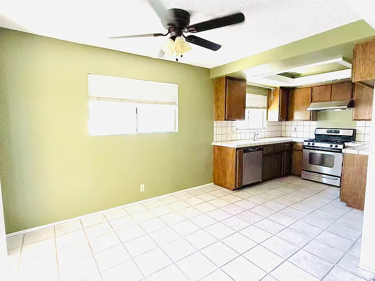 37 S Berkeley Ave #1 — Photo 4