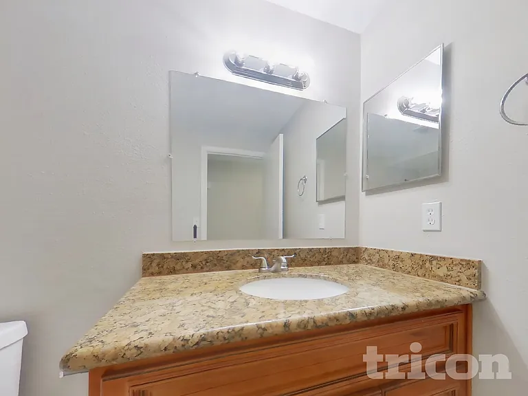 3926 Cochise Ter — Photo 14