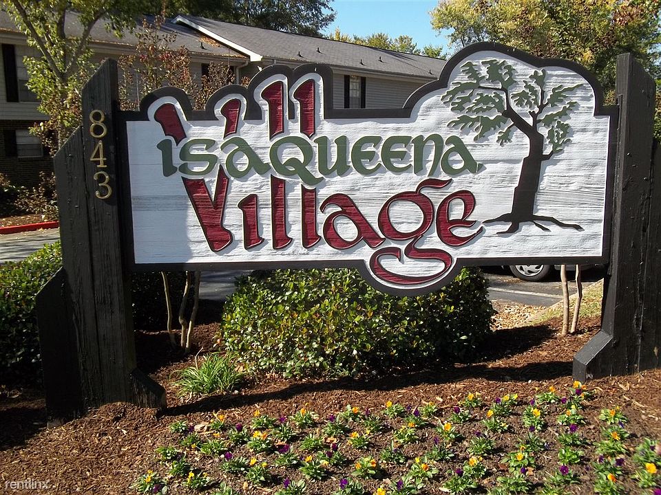 Issaqueena Entrance