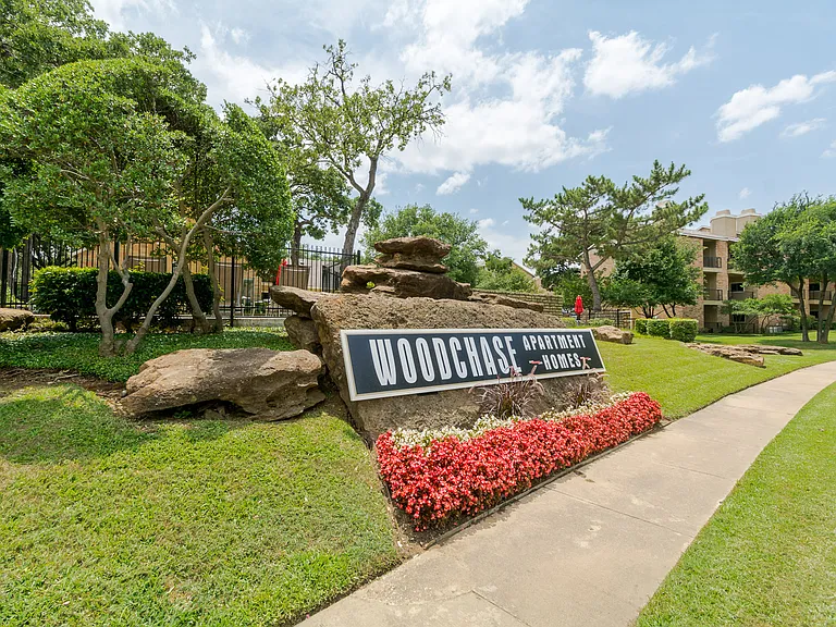 Woodchase Apartments — Photo 23