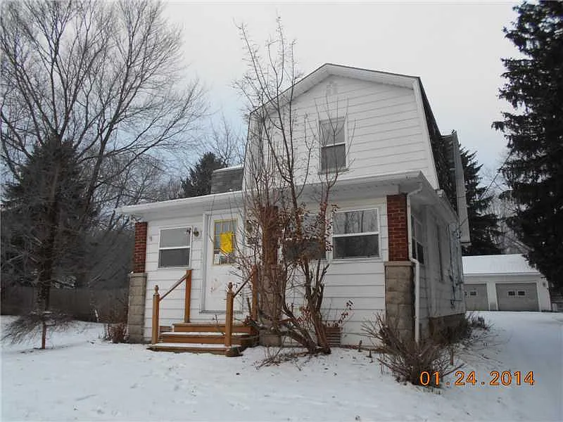 3033 Mercer Rd photo 1