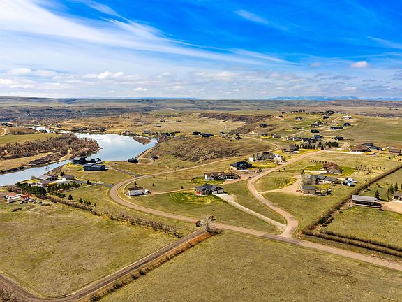 5th image of 8 Bend View Ln