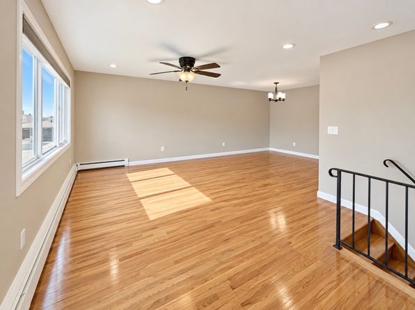 15615 76th St APT 2