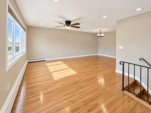 15615 76th St APT 2, Howard Beach, NY 11414