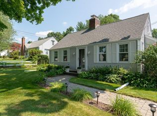 9 Savoy Ave, East Longmeadow, MA 01028