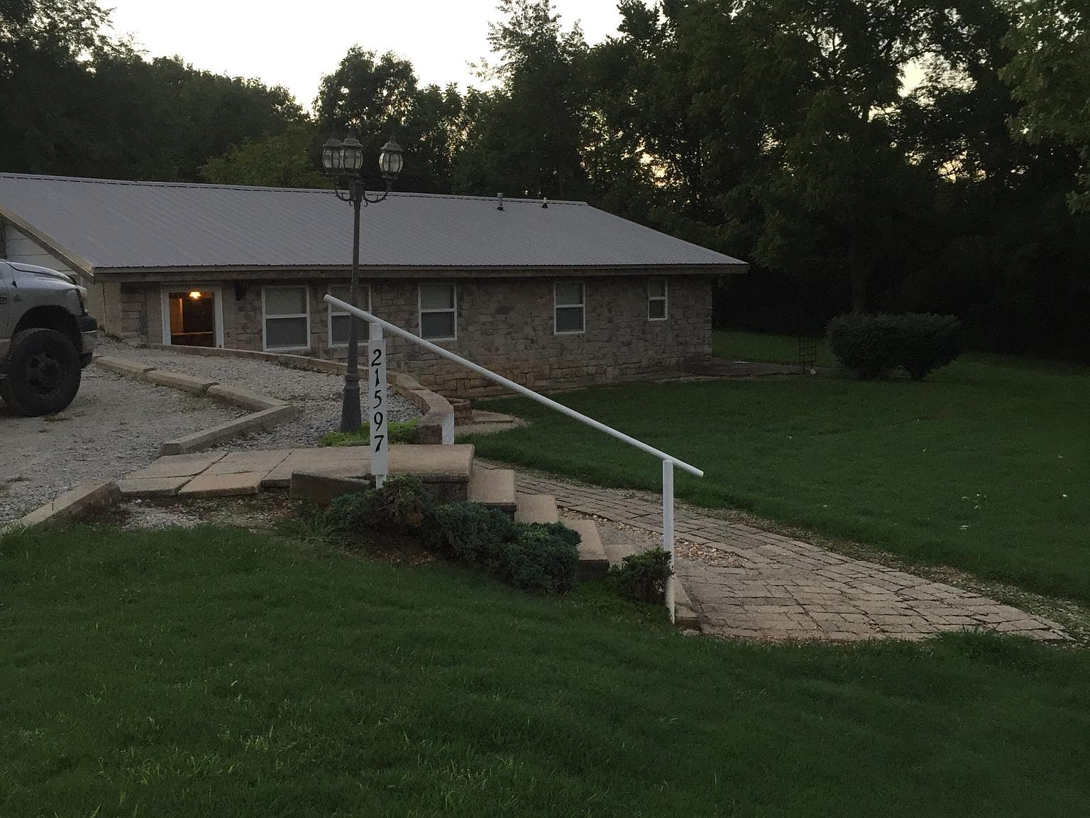 21597 Old Highway 160, Reeds Spring, MO 65737 Zillow