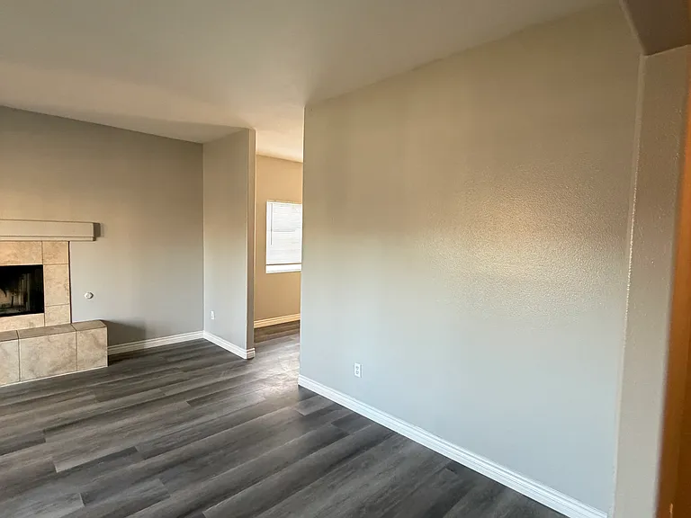 24658 Constellation Way — Photo 4