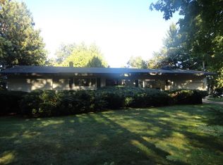 1634 Sand Point Rd, Munising, MI 49862