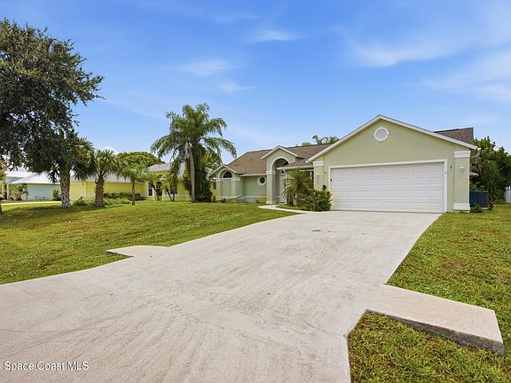 3rd image of 107 Keystone Dr