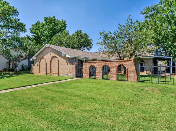 1382 Blue Teal Ct, Southlake, TX 76092