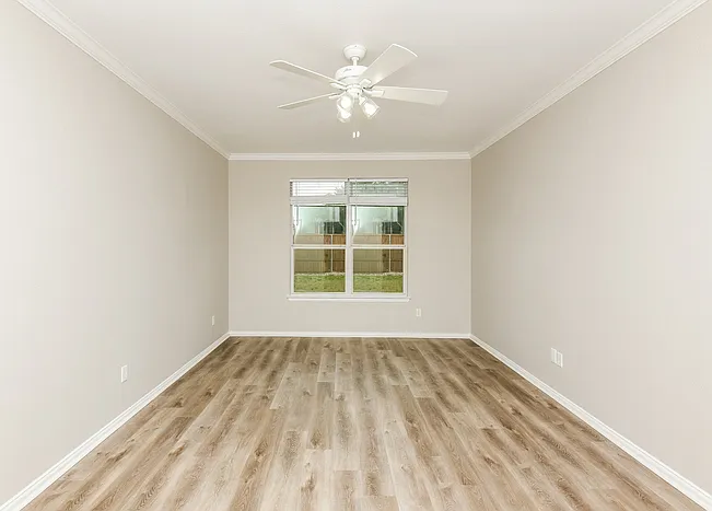 1658 Stetson Dr — Photo 11