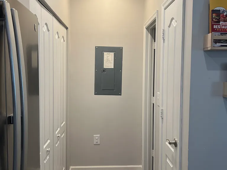 1461 Titchfield Dr — Photo 8