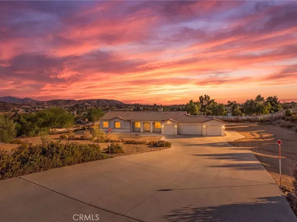 18593 Fort Lauder Ln, Perris, CA 92570