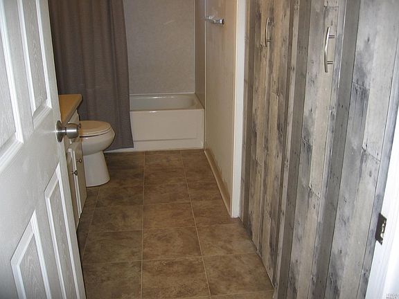 4th image of 2210 Clay St