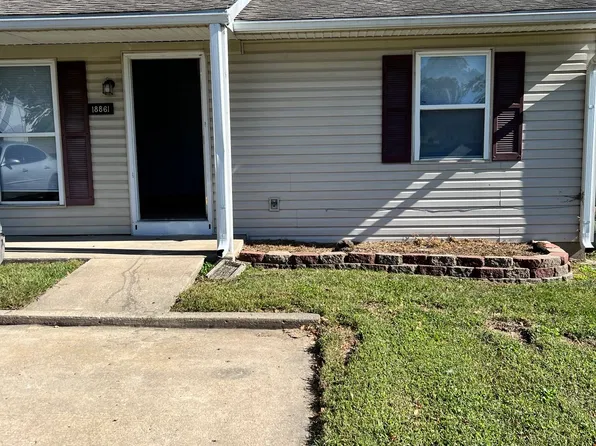 18861 E Wigwam Dr, Independence, MO 64056