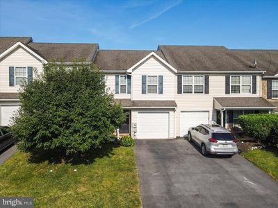 24 Fuzzy Tail Dr, Ranson, WV, 25438