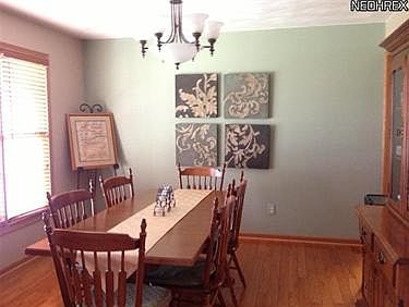 5th image of 10540 Carrousel Woods Dr