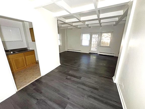 4th image of 147-47 Village Rd APT 39GA
