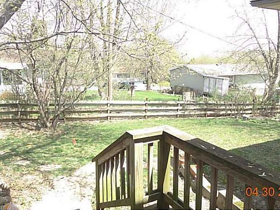 3rd image of 125 Hillcrest Dr NE