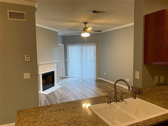 5th image of 860 N Orange Ave APT 405