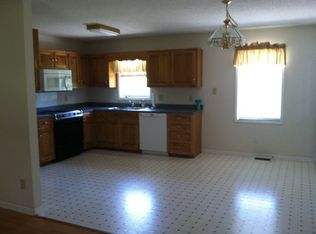 455 Cedar Ln, Mebane, NC 27302