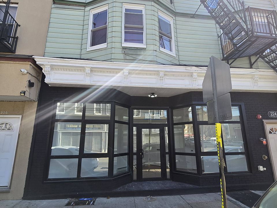 1st image of 224 Old Bergen Rd #1