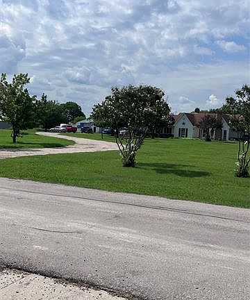 2nd image of 13774 Hollow Creek Dr