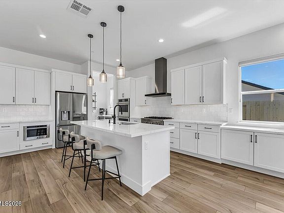 5th image of 3270 Amaretto Way