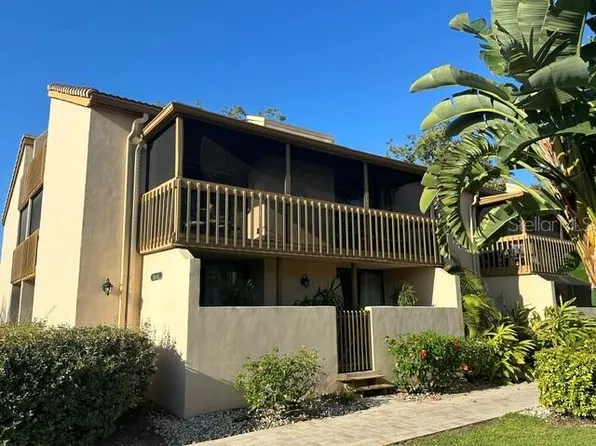3033 Willow Green Dr #10, Sarasota, FL 34235