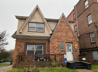 34 Cadillac St #2, Pontiac, MI 48342
