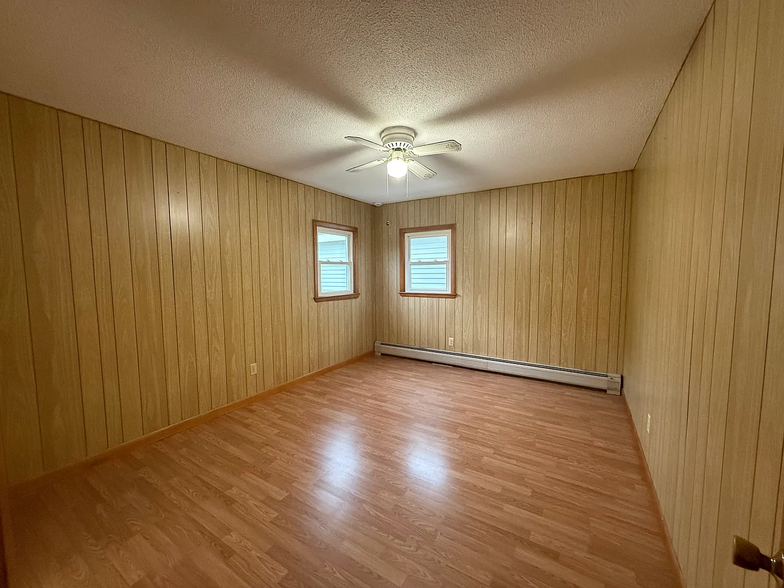 3 bed, 1008 sqft, $2,600 — Photo 3