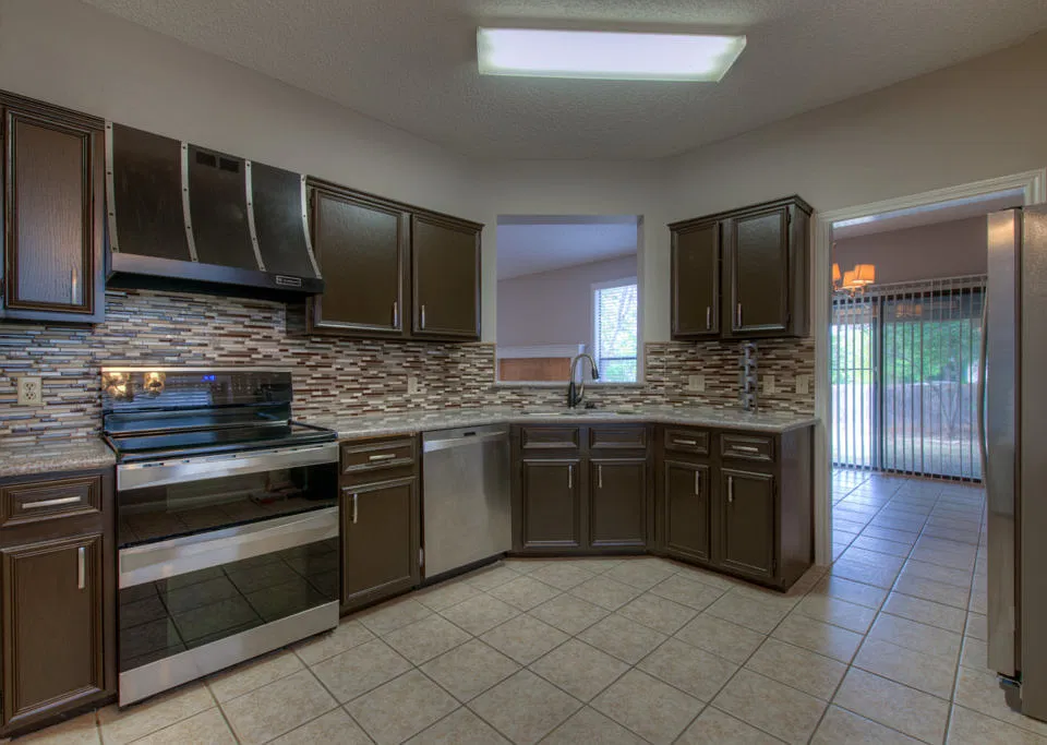 1710 Woodwind Ln