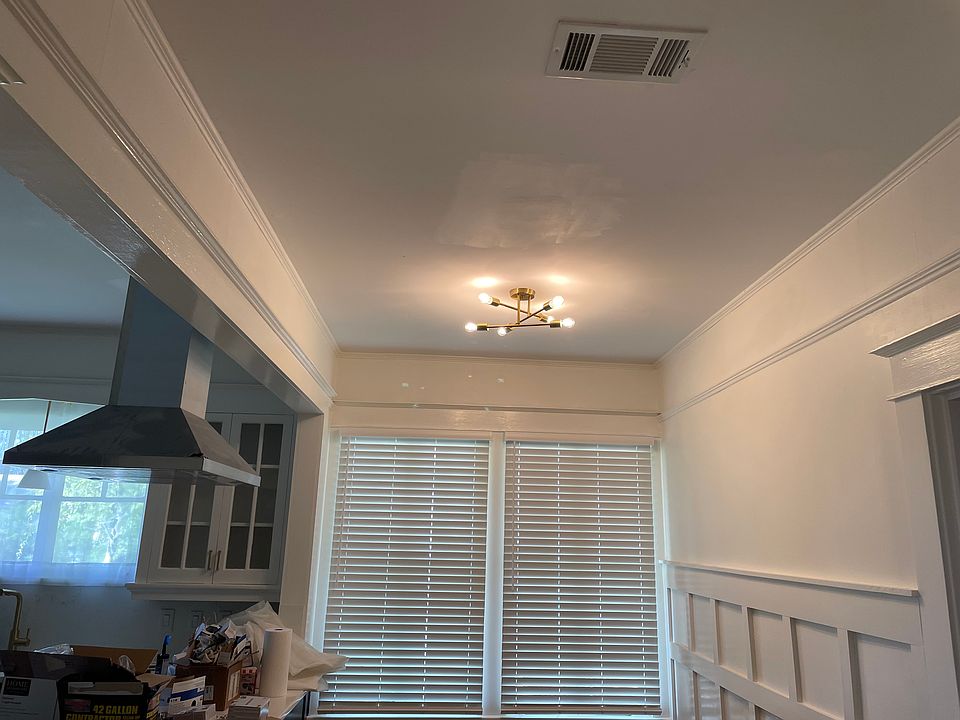 1st image of 245 Reynoir St