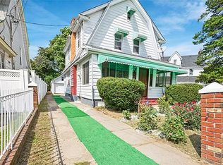 187-47 Sullivan Rd, Saint Albans, NY 11412