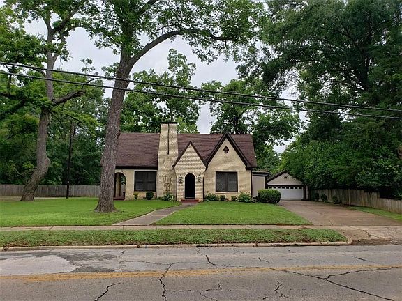3rd image of 1100 E Houston Ave