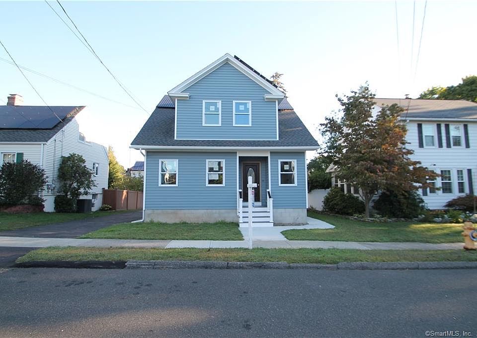 1st image of 498 Woodlawn Ave