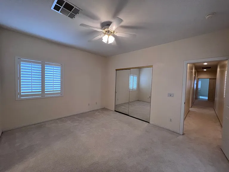 678 Kentons Run Ave — Photo 32