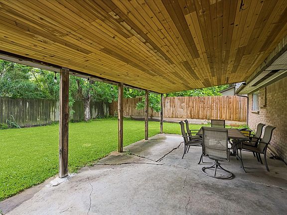 5th image of 5526 Grape St