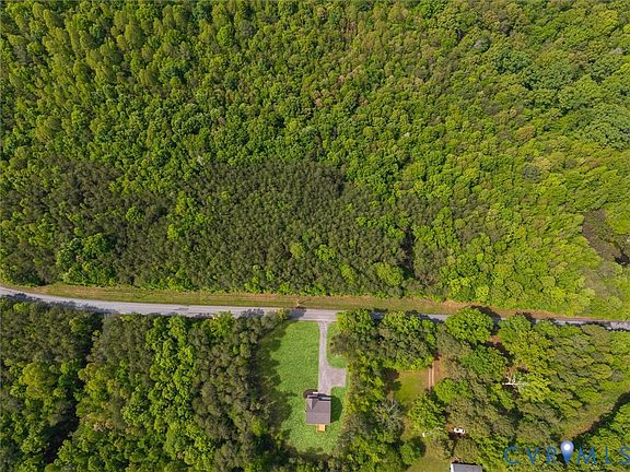5th image of 180 Ashburn Rd