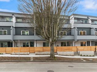 105 NW 39th Street #B, Seattle, WA