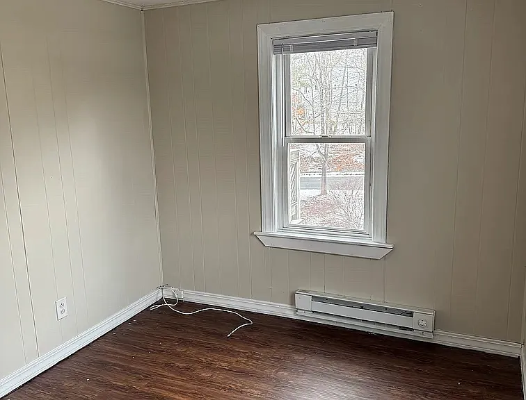 130 Central St #5 — Photo 5