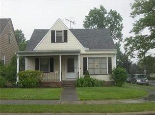 8304 Grand Division Ave, Garfield Heights, OH 44125