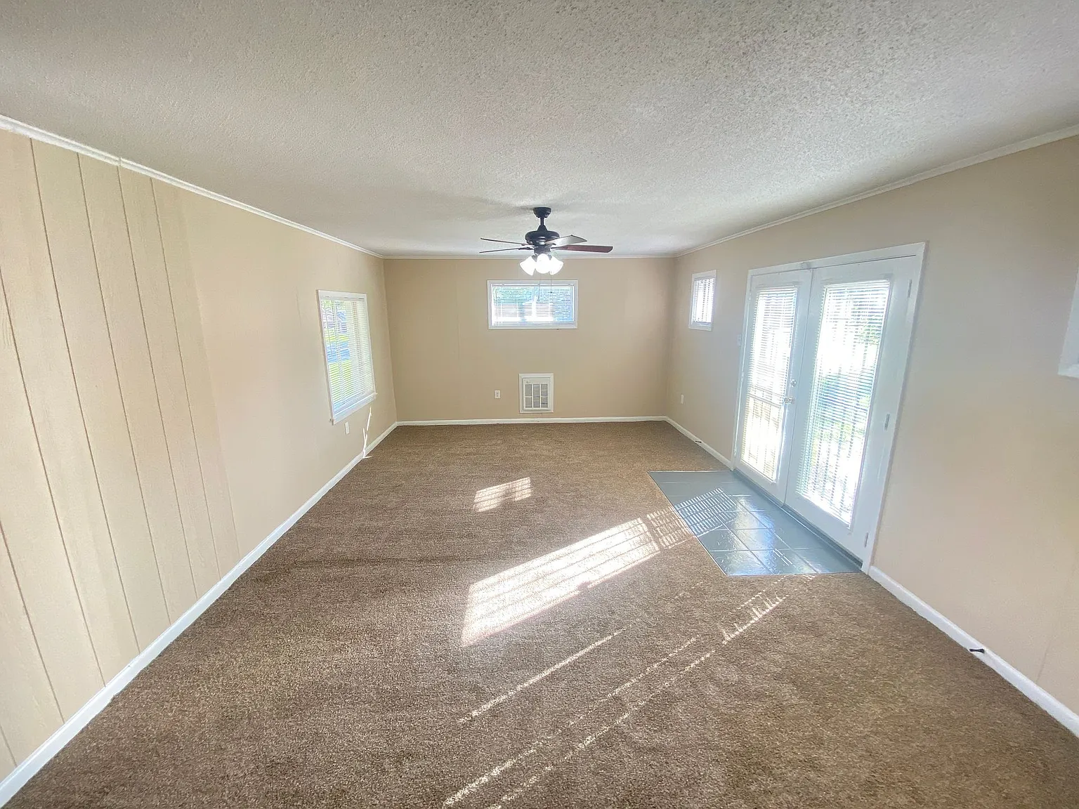 3403 Ladue St — Photo 3