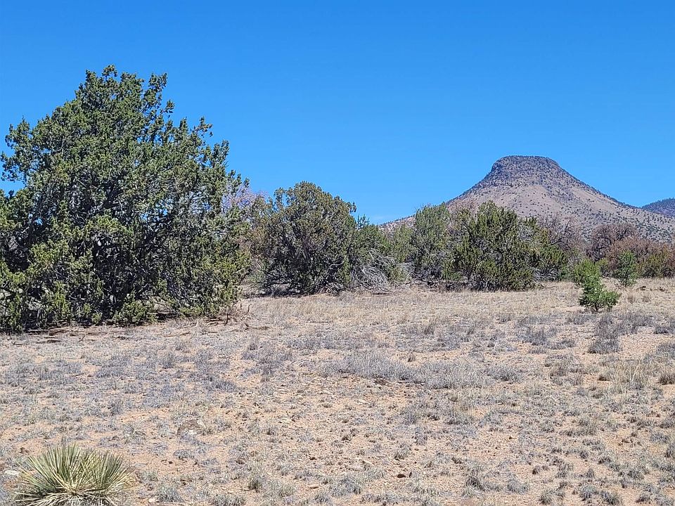 1st image of 47 Southern Trl