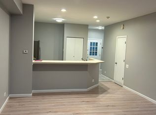 2613 Carrolwood Rd, Naperville, IL 60540